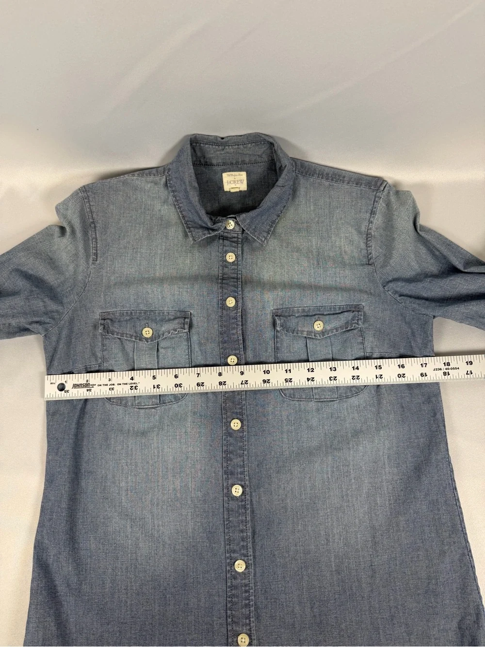 J.Crew Women’s Chambray Perfect Shirt | Light Denim | XS | GUC
